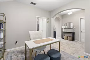 117 Flint Rock Ct, Victoria, TX 77904 - Photo 9