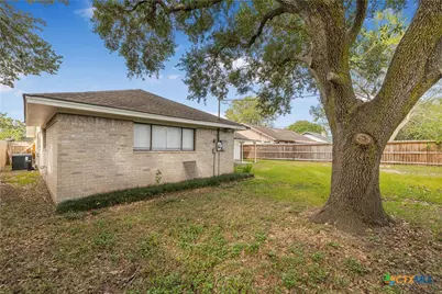 114 Laramie Drive, Victoria, TX 77904 - Photo 7