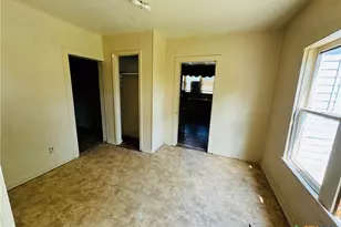 419 Braden St, Seguin, TX 78155 - Photo 3