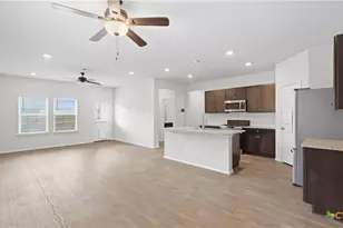 2924 Panther Spg, New Braunfels, TX 78130 - Photo 9