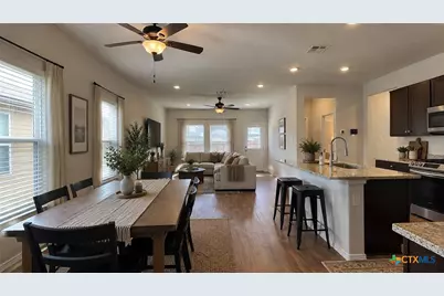 2924 Panther Spring, New Braunfels, TX 78130 - Photo 5