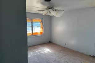 1918 S 17th St, Temple, TX 76504 - Photo 9
