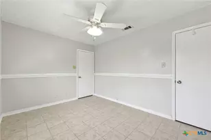 3217 Honeysuckle Dr, Killeen, TX 76542 - Photo 17