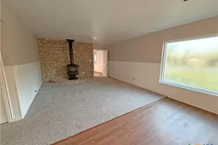 1405 Highland Ave, Rockdale, TX 76567 - Photo 9