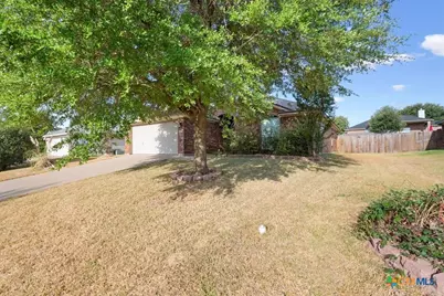 1410 Loving Trail, Belton, TX 76513 - Photo 3