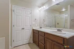 1410 Loving Trl, Belton, TX 76513 - Photo 17