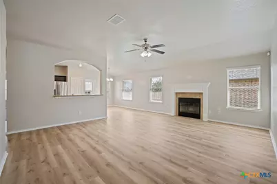 1317 Blue Leaf Drive, Temple, TX 76502 - Photo 7