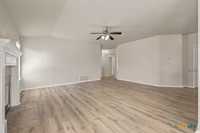 1317 Blue Leaf Drive, Temple, TX 76502 - Photo 9