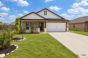 1317 Blue Leaf Dr, Temple, TX 76502 - Photo 3