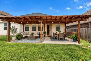 2142 Belvedere Ct, New Braunfels, TX 78130 - Photo 7