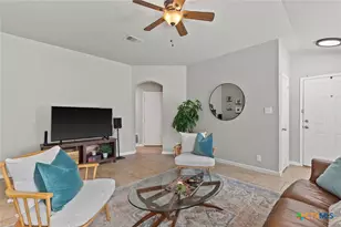 2126 Wiltshire Dr, New Braunfels, TX 78130 - Photo 9