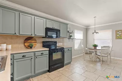 2126 Wiltshire Dr, New Braunfels, TX 78130 - Photo 11