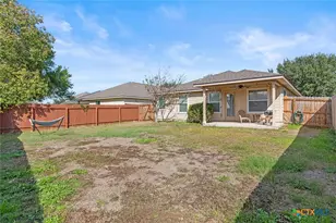 2126 Wiltshire Dr, New Braunfels, TX 78130 - Photo 33
