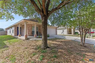 2126 Wiltshire Dr, New Braunfels, TX 78130 - Photo 3