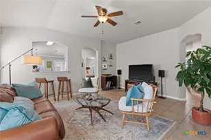 2126 Wiltshire Dr, New Braunfels, TX 78130 - Photo 7