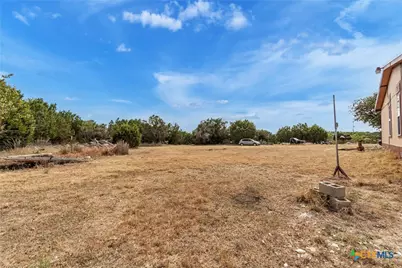 602 County Road 3068, Lampasas, TX 76550 - Photo 7