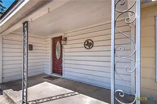 312 N Pearl St, Belton, TX 76513 - Photo 7