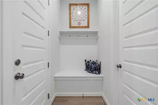 339 Sugarcane, New Braunfels, TX 78132 - Photo 5
