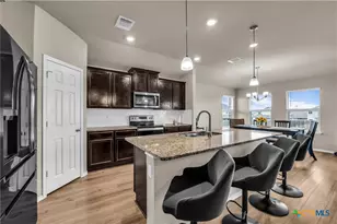 1207 Prospector Trl, Harker Heights, TX 76548 - Photo 3