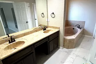 3410 Breeder Ln, Killeen, TX 76549 - Photo 3