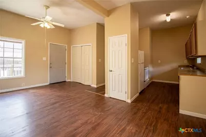 306 E. Brazos, Victoria, TX 77901 - Photo 5