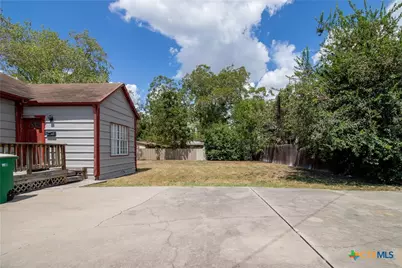 306 E. Brazos, Victoria, TX 77901 - Photo 1