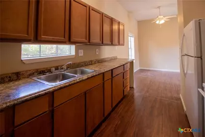 306 E. Brazos, Victoria, TX 77901 - Photo 7