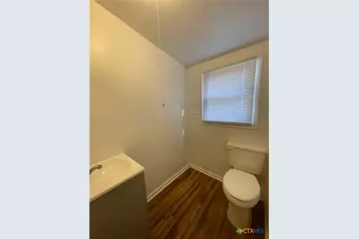 1211 E Veteran's Memorial Boulevard, Harker Heights, TX 76548 - Photo 9