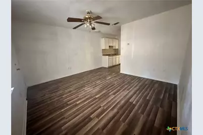 1211 E Veteran's Memorial Boulevard, Harker Heights, TX 76548 - Photo 13