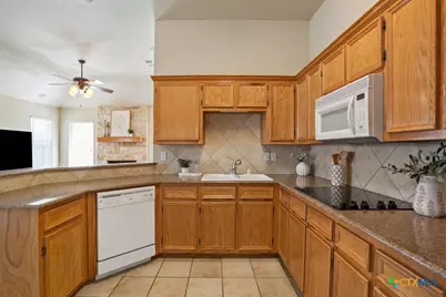 5890 Denmans Loop, Belton, TX 76513 - Photo 9