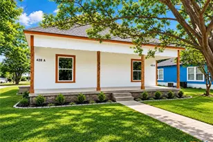 420 S 27th St, Temple, TX 76504 - Photo 1