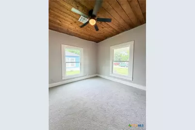 420 S 27th Street #b, Temple, TX 76504 - Photo 7