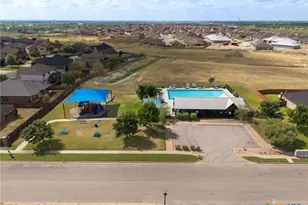 1316 Fawn Lily Dr, Temple, TX 76502 - Photo 31
