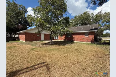 101 Longfellow Lane, Victoria, TX 77904 - Photo 3