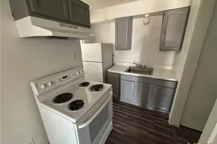 1301 S 19th St, Temple, TX 76504 - Photo 13