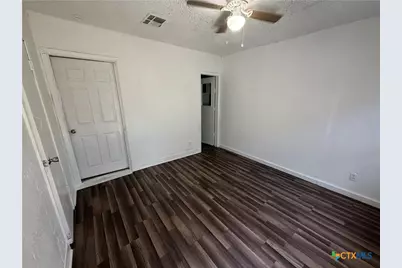 1301 S 19th Street, Temple, TX 76504 - Photo 7