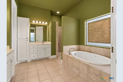 319 Hidden Pointe, New Braunfels, TX 78132 - Photo 13
