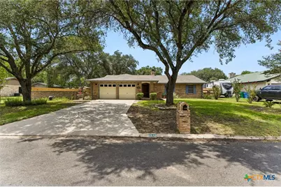 1640 Willow Lane, Seguin, TX 78155 - Photo 1