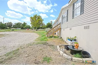 924 Union Wine Road, New Braunfels, TX 78130 - Photo 5