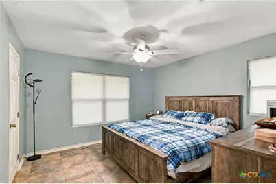 5006 Evergreen Street, Victoria, TX 77904 - Photo 11