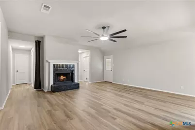 211 McCullough Loop, Temple, TX 76502 - Photo 1