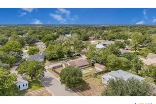 600 N Market St, Hallettsville, TX 77964 - Photo 21