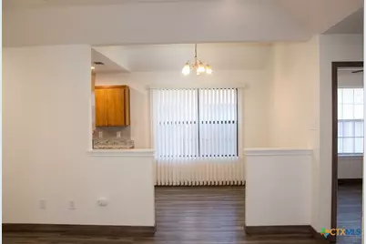 615 Atkinson Avenue, Copperas Cove, TX 76522 - Photo 7
