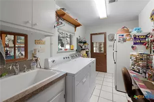 930 Co Rd 200, Burnet, TX 78611 - Photo 13