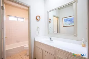 134 Georgia Pl, New Braunfels, TX 78130 - Photo 9