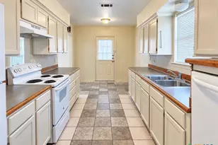 2204 Lazy Ridge, Killeen, TX 76543 - Photo 9