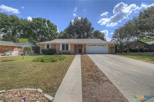 925 Lazy Trail, New Braunfels, TX 78130 - Photo 1