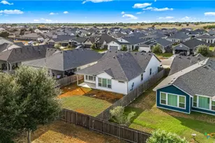 215 Flint Rock Ct, Victoria, TX 77904 - Photo 25