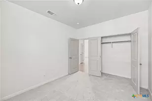 215 Flint Rock Ct, Victoria, TX 77904 - Photo 19