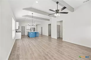 215 Flint Rock Ct, Victoria, TX 77904 - Photo 13